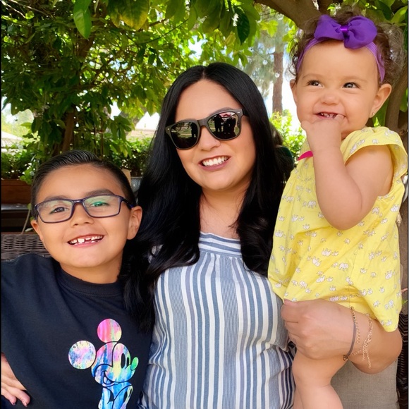 Meet your Posher, Suzanne. - Picture 1 of 2